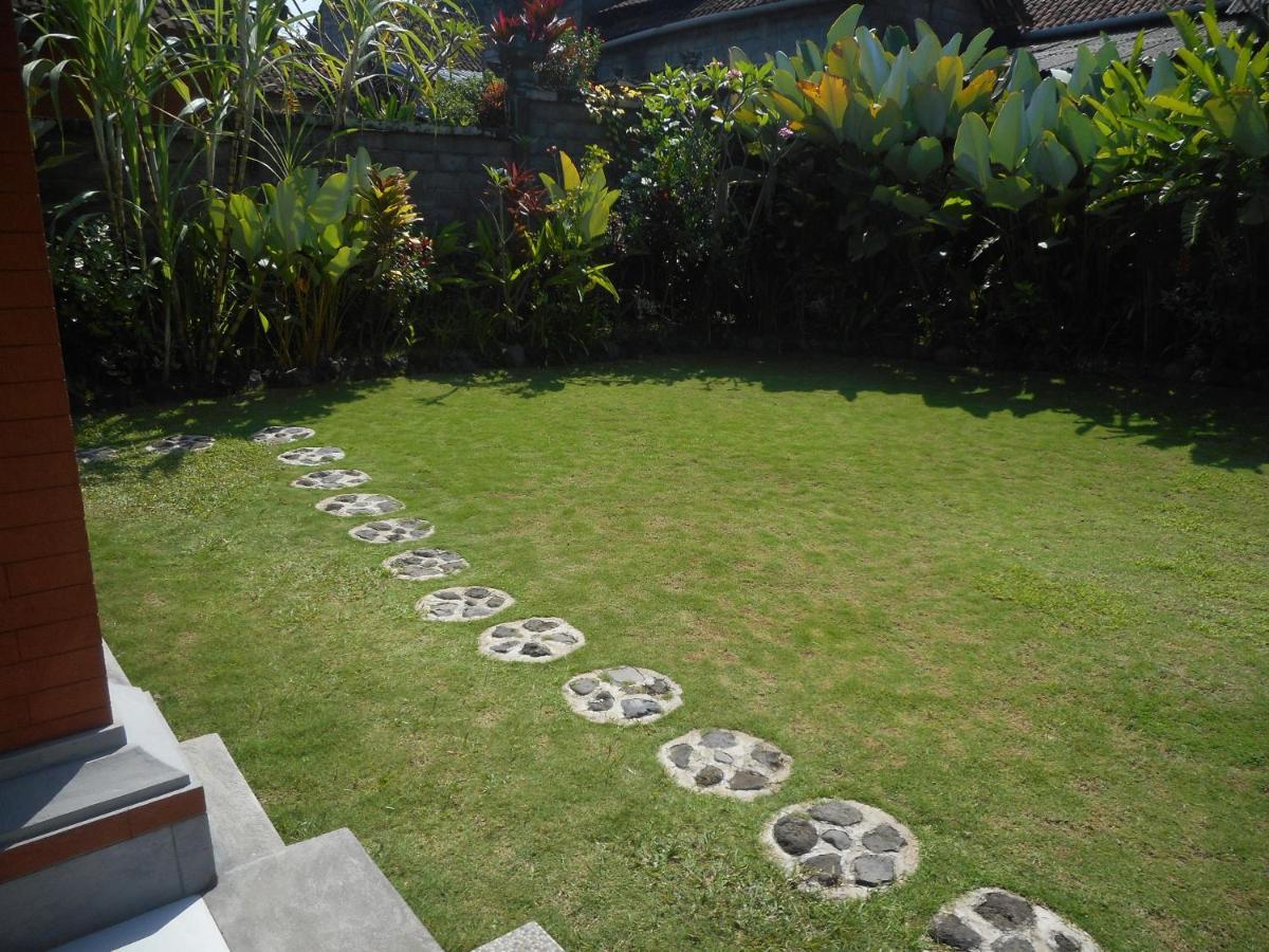 Cegeng Lestari Guesthouse ซิเดอมัน ภายนอก รูปภาพ