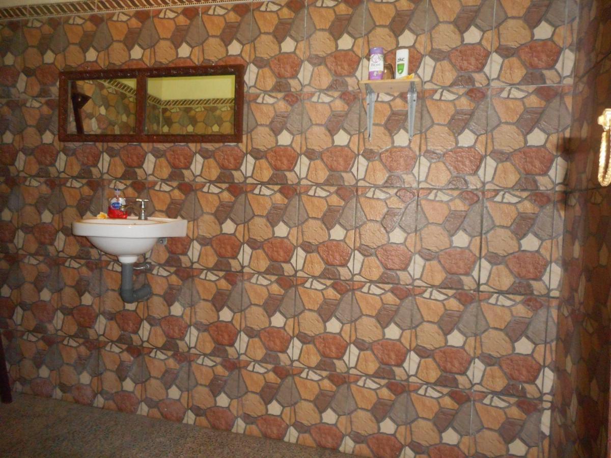 Cegeng Lestari Guesthouse ซิเดอมัน ภายนอก รูปภาพ