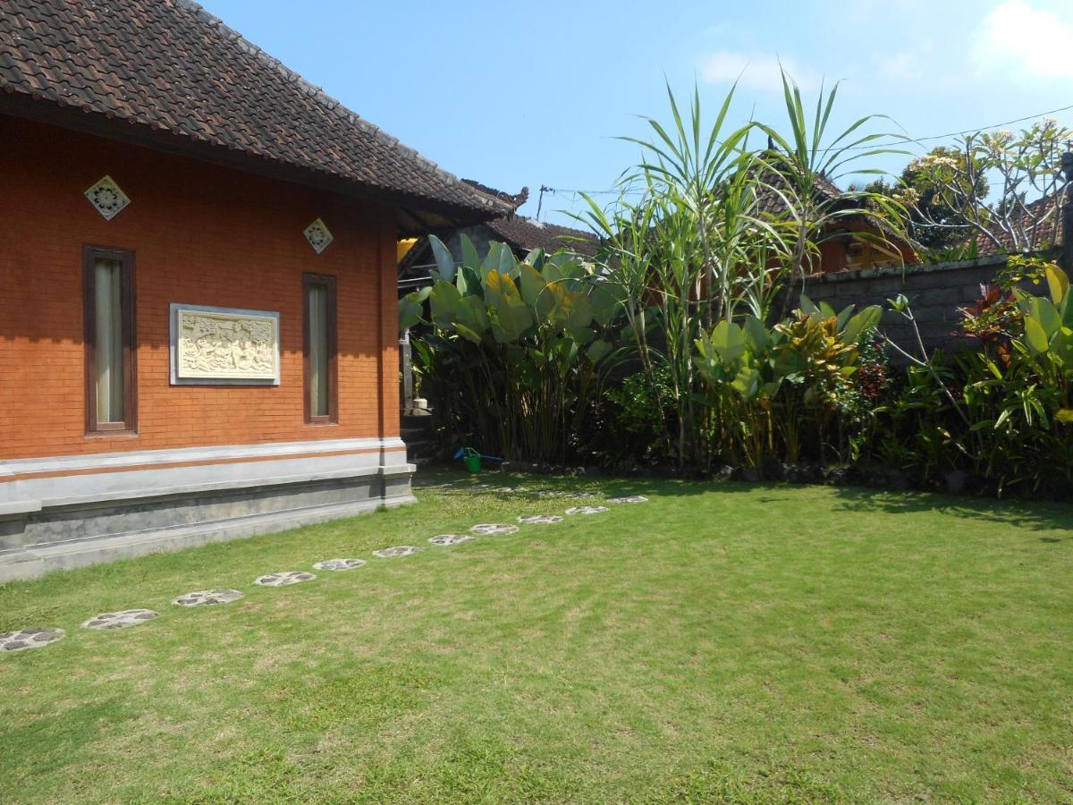Cegeng Lestari Guesthouse ซิเดอมัน ภายนอก รูปภาพ
