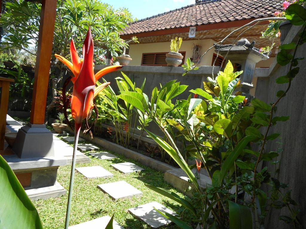 Cegeng Lestari Guesthouse ซิเดอมัน ภายนอก รูปภาพ